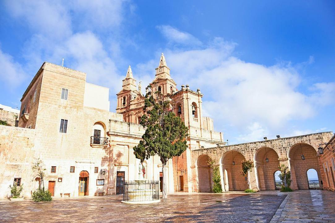 13 Village Apartments Mellieħa Buitenkant foto