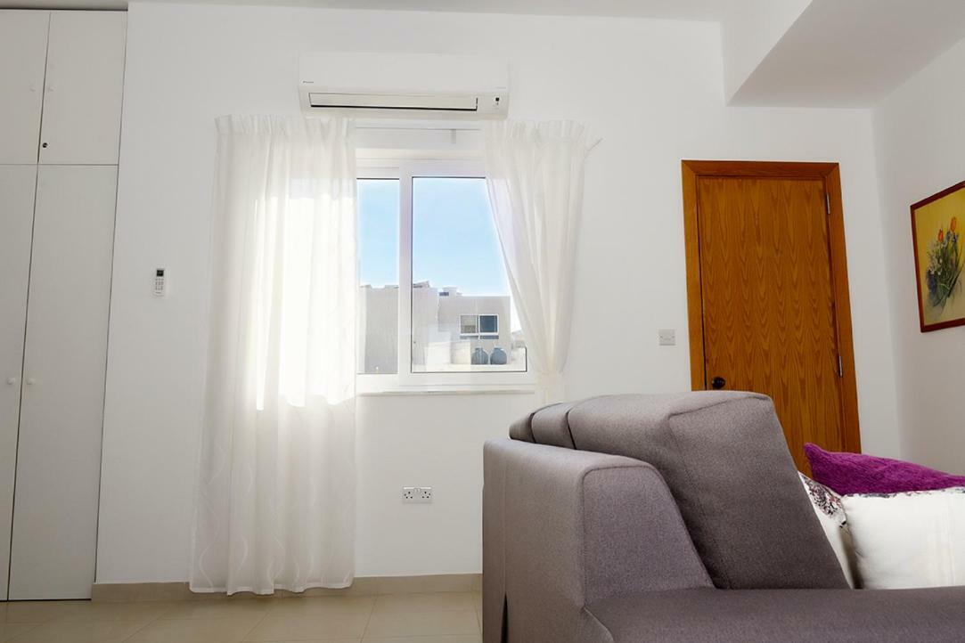 13 Village Apartments Mellieħa Buitenkant foto